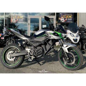 motorcycle rental Kawasaki Z e-1