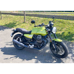 motorcycle rental Moto Guzzi V7 Sport