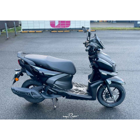 motorcycle rental Yamaha RayZR 125