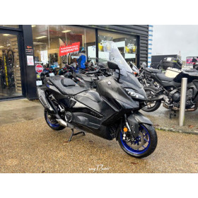 motorcycle rental  Yamaha TMAX 560 A2