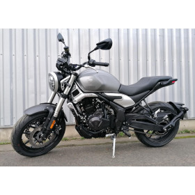 motorcycle rental Voge 500 AC