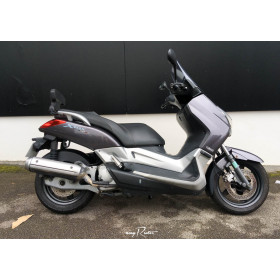 motorcycle rental Yamaha X-Max 125