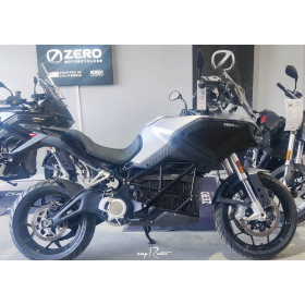 motorcycle rental Zero Motorcycles DSR A2