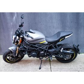 motorcycle rental Benelli 752 S A2