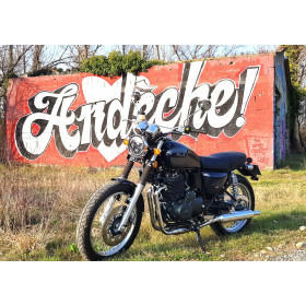 motorcycle rental Mash Six Hundred 650 Classic A2
