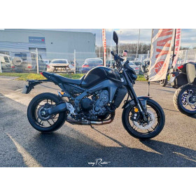 motorcycle rental Yamaha MT-09 A2