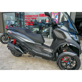 motorcycle rental Piaggio MP3 400