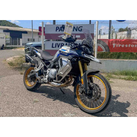 motorcycle rental Voge 900 DSX
