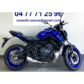 motorcycle rental Yamaha MT-07