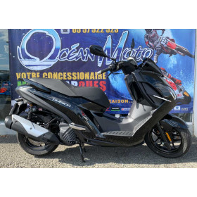 motorcycle rental Peugeot 125 Pulsion Active