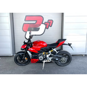 motorcycle rental Ducati Streetfighter V2