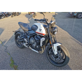 motorcycle rental Triumph Trident 660 A2