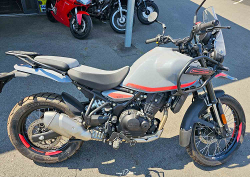 Saint-Lô Kawasaki Z650 A2 motorcycle rental 14194