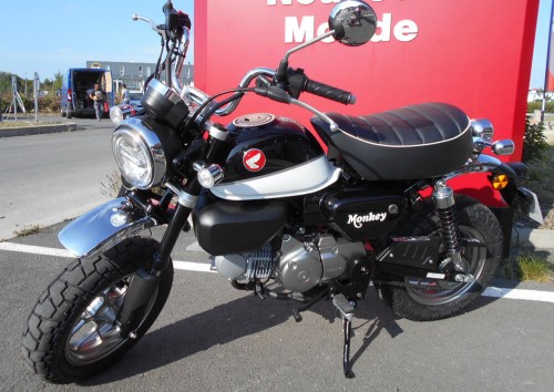 La Rochelle Motorcycle Scooter Rental Easy Renter