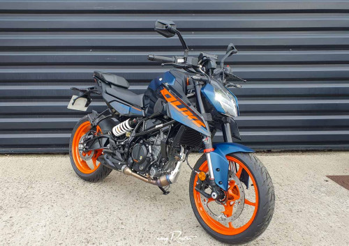location moto Le Mans Yamaha MT07 1