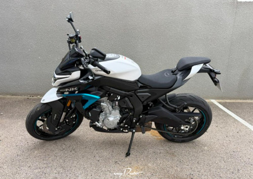 Cholet Kawasaki Z 900  motorcycle rental 14886