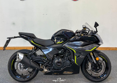 location moto metz honda 500 cbr