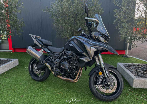 location moto electrique Valence Zero Motorcycles S (Streetfighter) 1