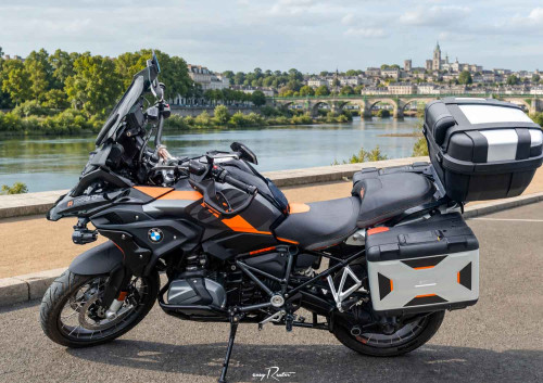 Le Mans Silence S01 scooter rental 18789