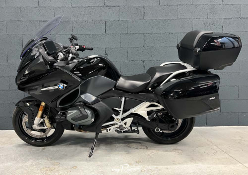 Le Mans Silence S01 scooter rental 18789