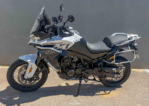 Cholet Kawasaki Z 900  motorcycle rental 14886