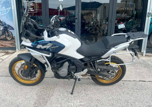 location moto metz honda 500 cbr