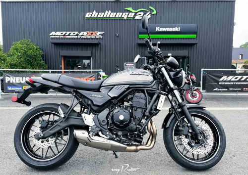 Location moto Laval Yamaha MT07 1