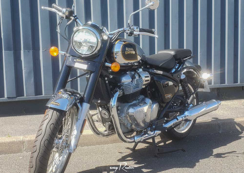 Pierrelaye Royal Enfield 650 Continental GT A2 motorcycle rental 16022