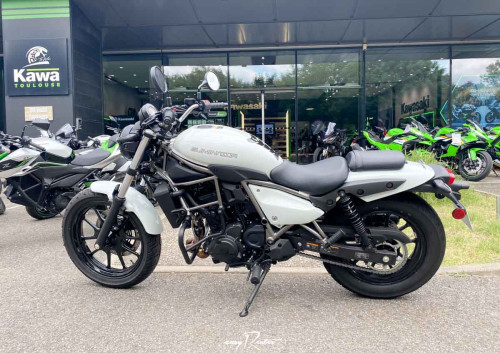 Location moto Laval Yamaha MT07 1