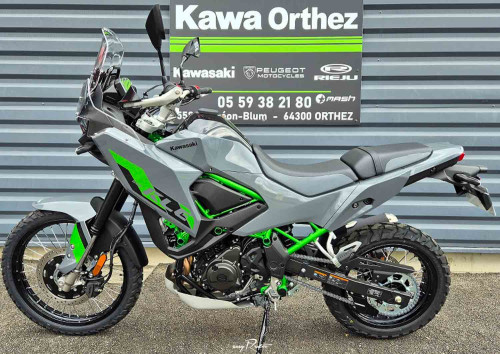 Saint-Lô Kawasaki Z650 A2 motorcycle rental 14194