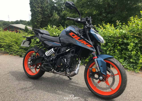 Quimper Yamaha tenere 700 motorcycle rental 15753
