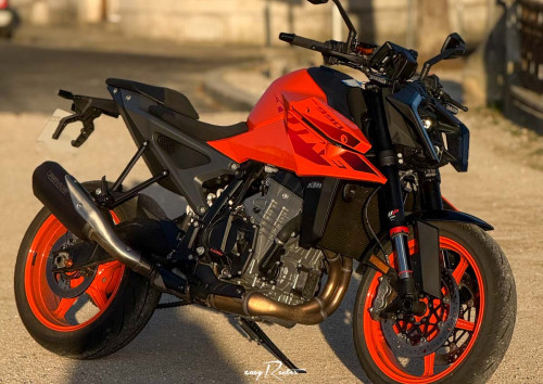 Location moto Laval Yamaha MT07 1