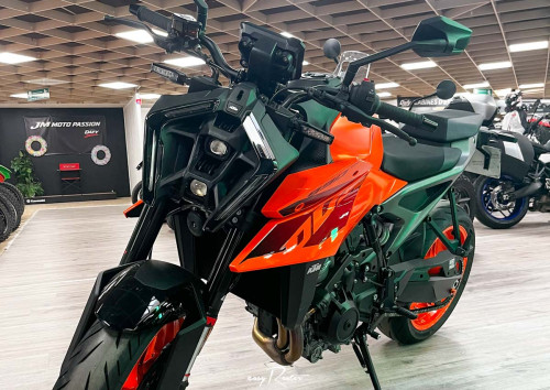 Location moto Laval Yamaha MT07 1