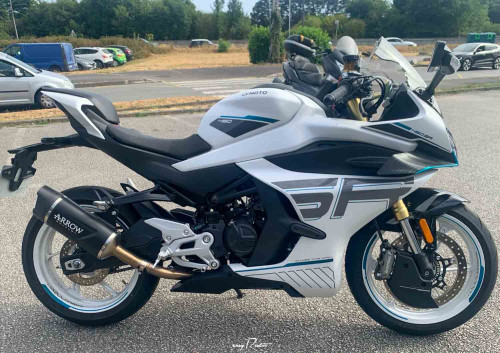 Vannes KTM 890 Adventure A2 motorcycle rental 15293