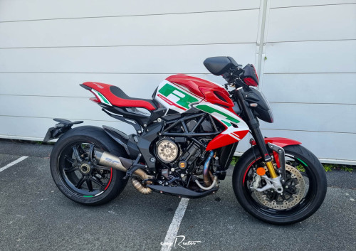 location moto vannes Yamaha MT07 Tracer 1