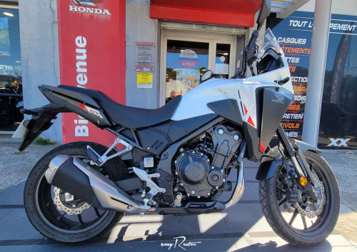 Le Mans Silence S01 scooter rental 18789