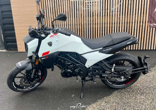 Cherbourg Suzuki GSX-S Katana 1000 motorcycle rental 14562