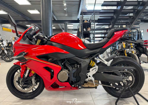 Location Moto Granville Yamaha MT09 Tracer 1