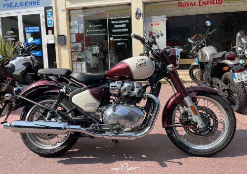 Saint-Lô Kawasaki Z650 A2 motorcycle rental 14194