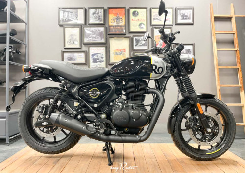 Location Moto Granville Yamaha MT09 Tracer 1