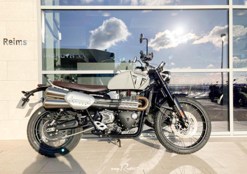 Location moto Saint-Lô Triumph Bonneville 1