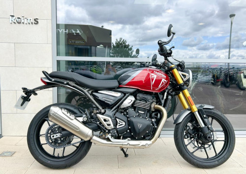 Location moto Saint-Lô Triumph Bonneville 1