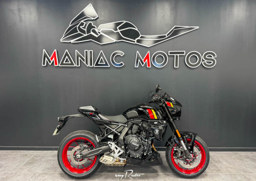 Niort Honda PCX 125 noir scooter rental 15778