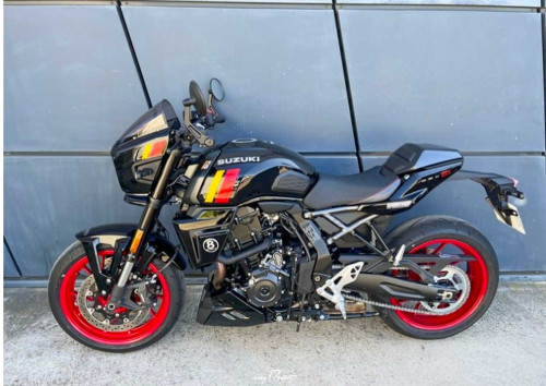 Cherbourg Suzuki GSX-S Katana 1000 motorcycle rental 14562