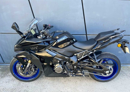 Cherbourg Suzuki GSX-S Katana 1000 motorcycle rental 14562