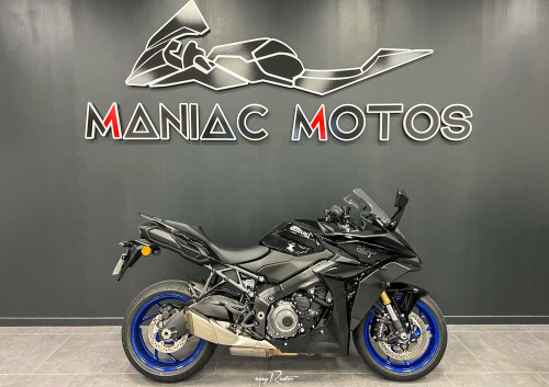 Niort Honda PCX 125 noir scooter rental 15778