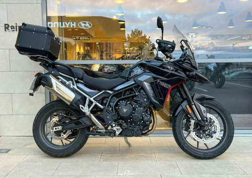 Location moto Saint-Lô Triumph Bonneville 1