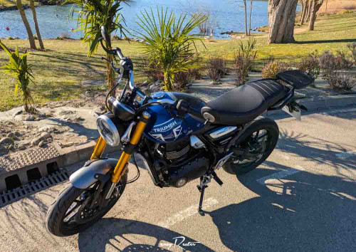 Location moto Saint-Lô Triumph Bonneville 1