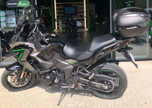 Location moto Laval Yamaha MT07 1