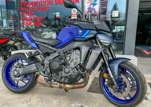 location moto metz honda 500 cbr